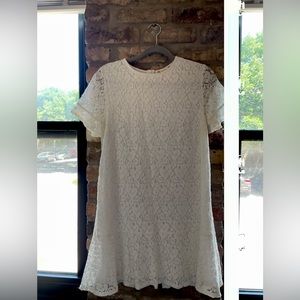 White Lace Lulu’s Dress